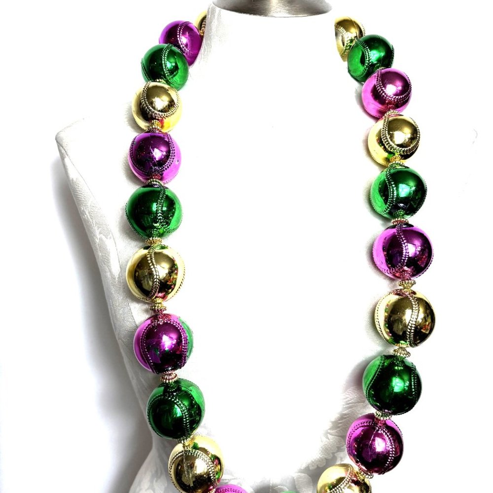 Mardi Gras Large Baseball Krewe 19" Throw Purple Green Gold Beads NWT